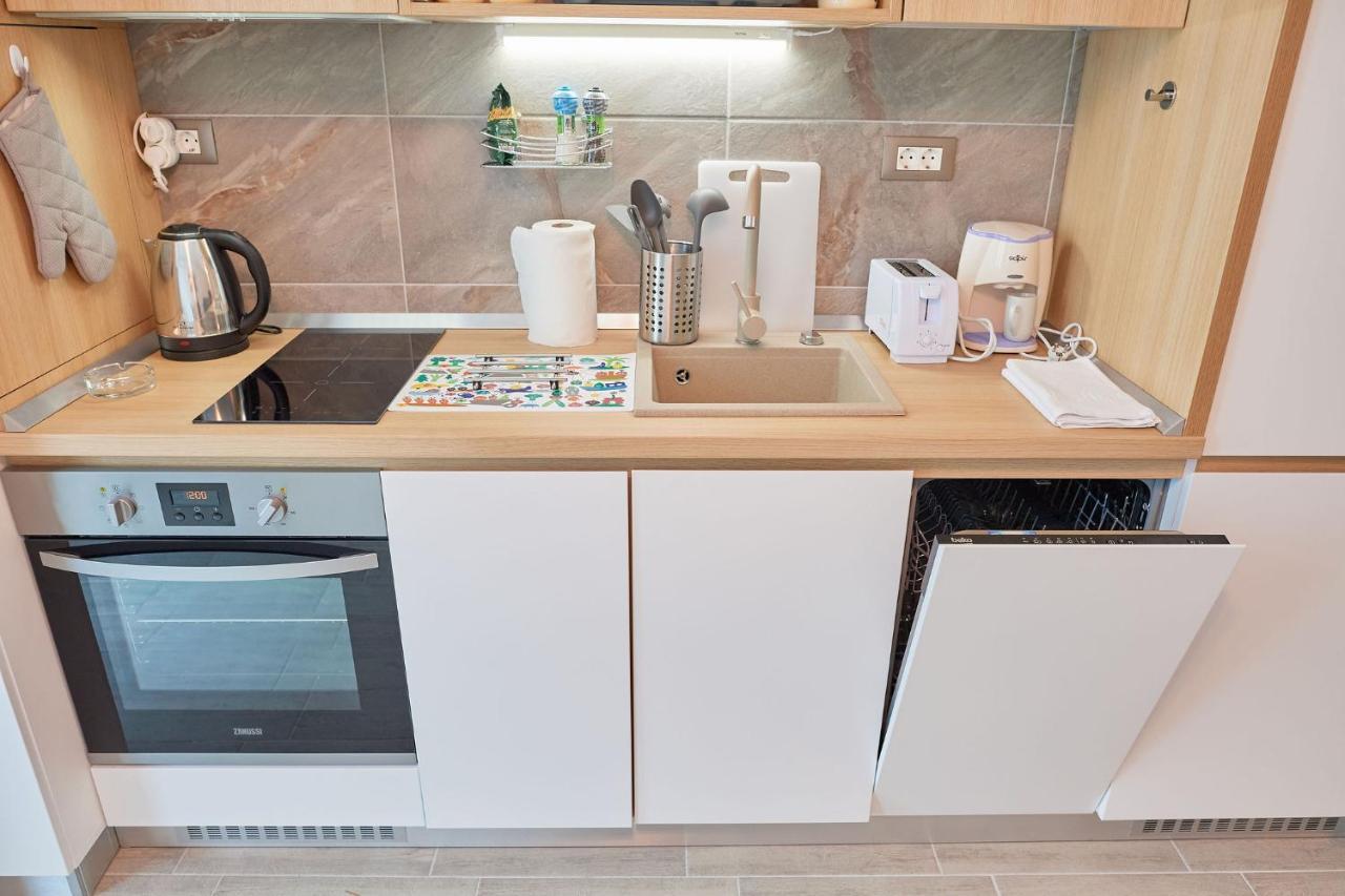 Opal Luxury Apartment 109 Spa N Pool Beach Resort Неводарі Екстер'єр фото