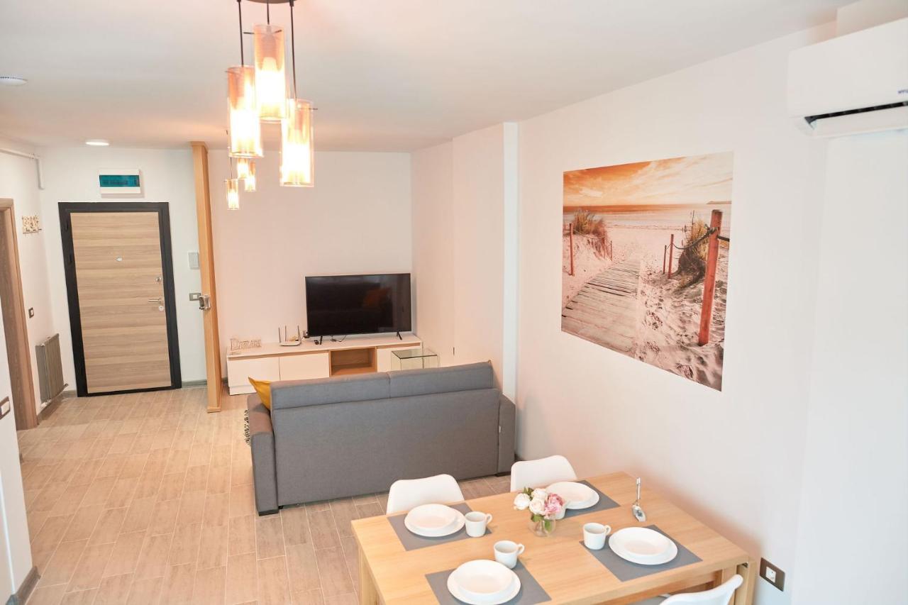 Opal Luxury Apartment 109 Spa N Pool Beach Resort Неводарі Екстер'єр фото